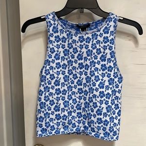 Women’s cropped tank